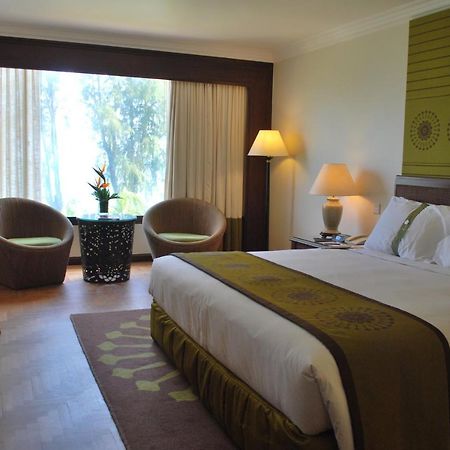 Holiday Inn Resort Penang Batu Feringgi Exteriér fotografie