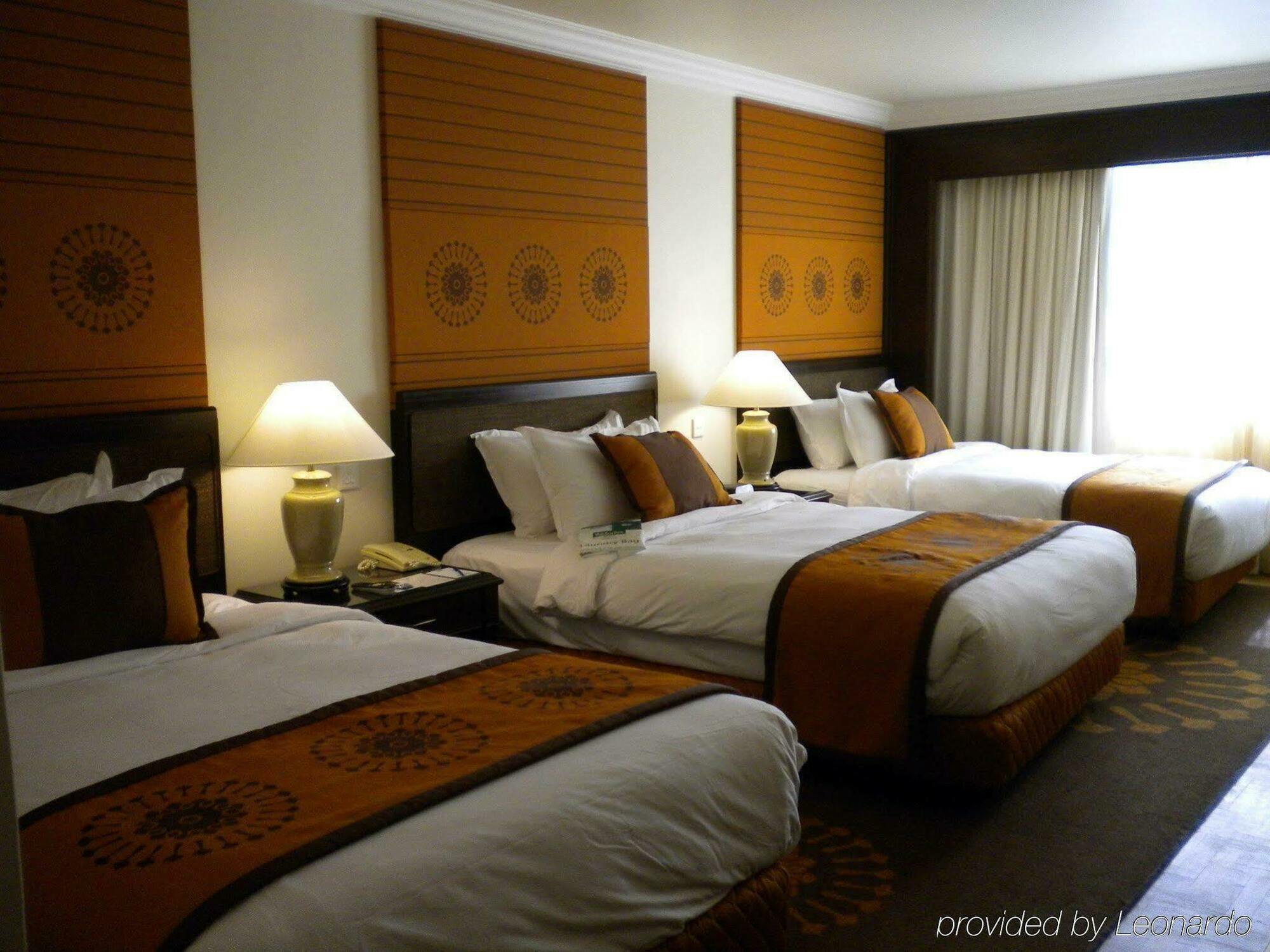 Holiday Inn Resort Penang Batu Feringgi Pokoj fotografie